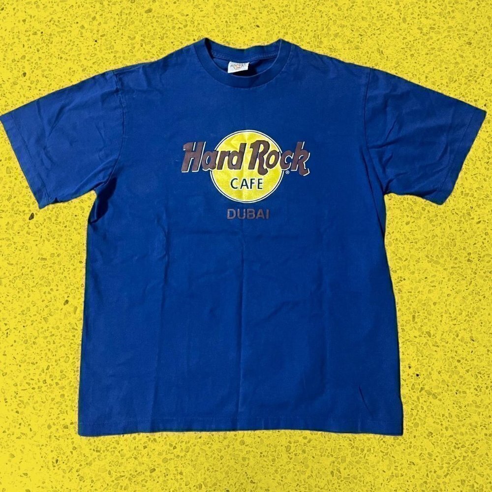 Vintage HARD ROCK t shirt - Picture 3 of 6